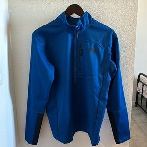 The North face sweater